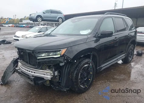 2025 Honda Pilot Trailsport from USA, damaged, VIN 5FNYG1H63SB005131